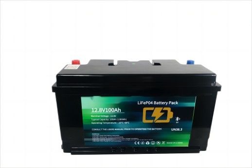 Batteria al litio profonda 12.8V leggero 100ah del ciclo LifeP04 del cv di cc multiuso