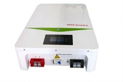 Batteria al litio commerciale 100A di immagazzinamento dell'energia con la cassa del metallo bianco