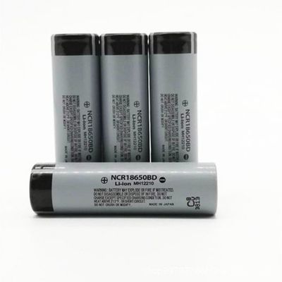 3.2V 3200mah Li Ion Battery 18650, cellula cilindrica 18650 leggeri istantanei