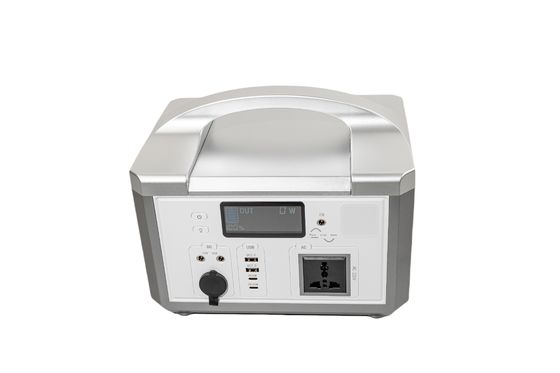 IP65 alimentazione portatile LifePO4 600WH Batteria Potenza di uscita fino a 1200W Generatore di energia solare per campeggio / uso domestico