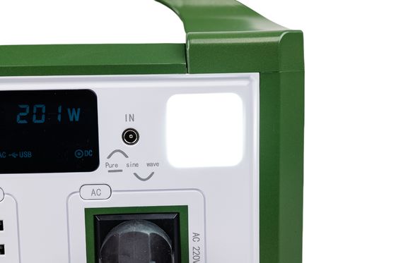 Carica rapida 300W ricaricabile Batteria all in one agli ioni di litio con schermo LCD Power Bank portatile per droni UAV