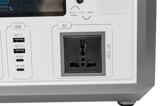 50HZ/60HZ AC Outlet Flash Fish Generatore solare Immagazzinamento di energia portatile con pannelli solari per l'attrezzatura da ufficio