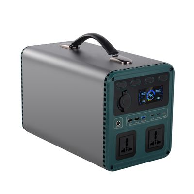 Alta efficienza AC 4*220V/110V batteria ricaricabile Lifepo4 con Bluetooth Wi-Fi Generatore di energia portatile per campeggio RV