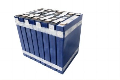 Impermeabilizzi nessuna batteria al litio ferro fosfato di alto potere 3.2V 202AH di effetto memoria costruita in BMS per l'attrezzatura di misurazione