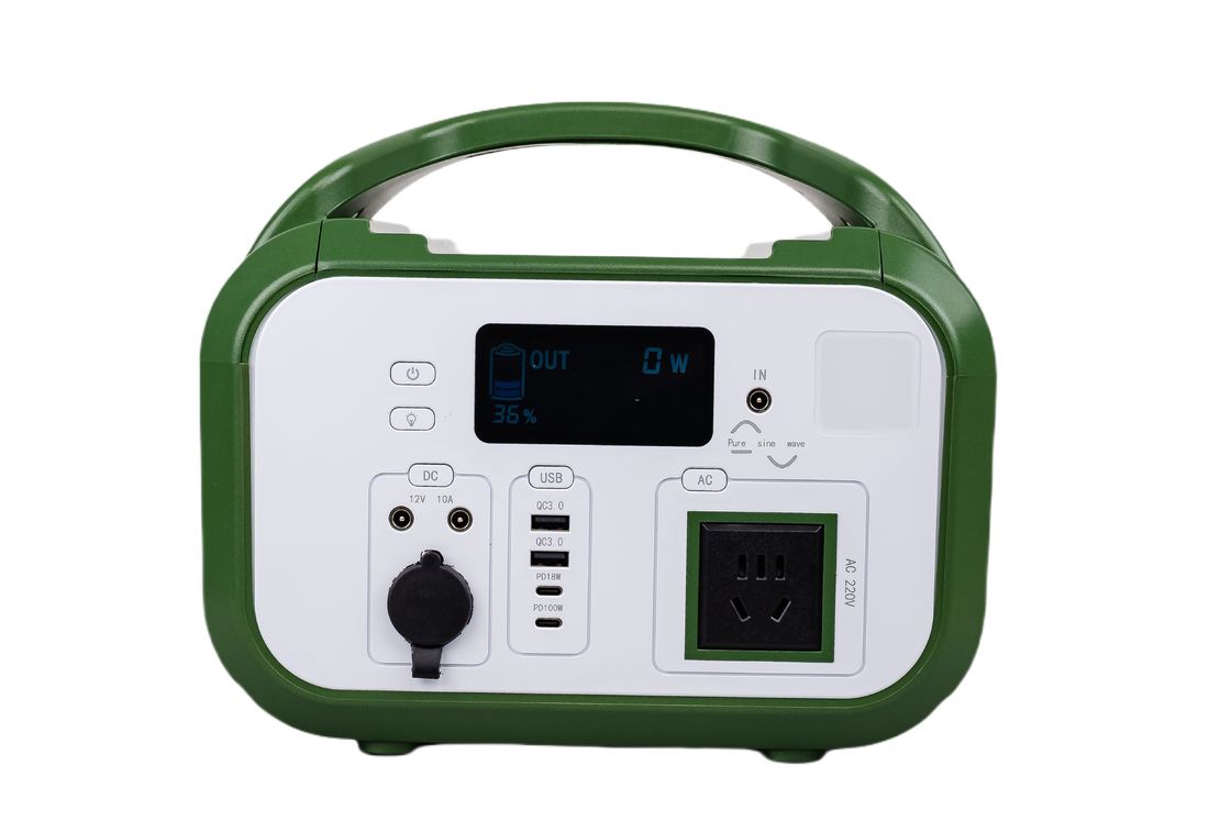 Lampada flash a LED ricarica Lifepo4 cilindrica con 3 prese AC Batteria Power Bank per smartphone