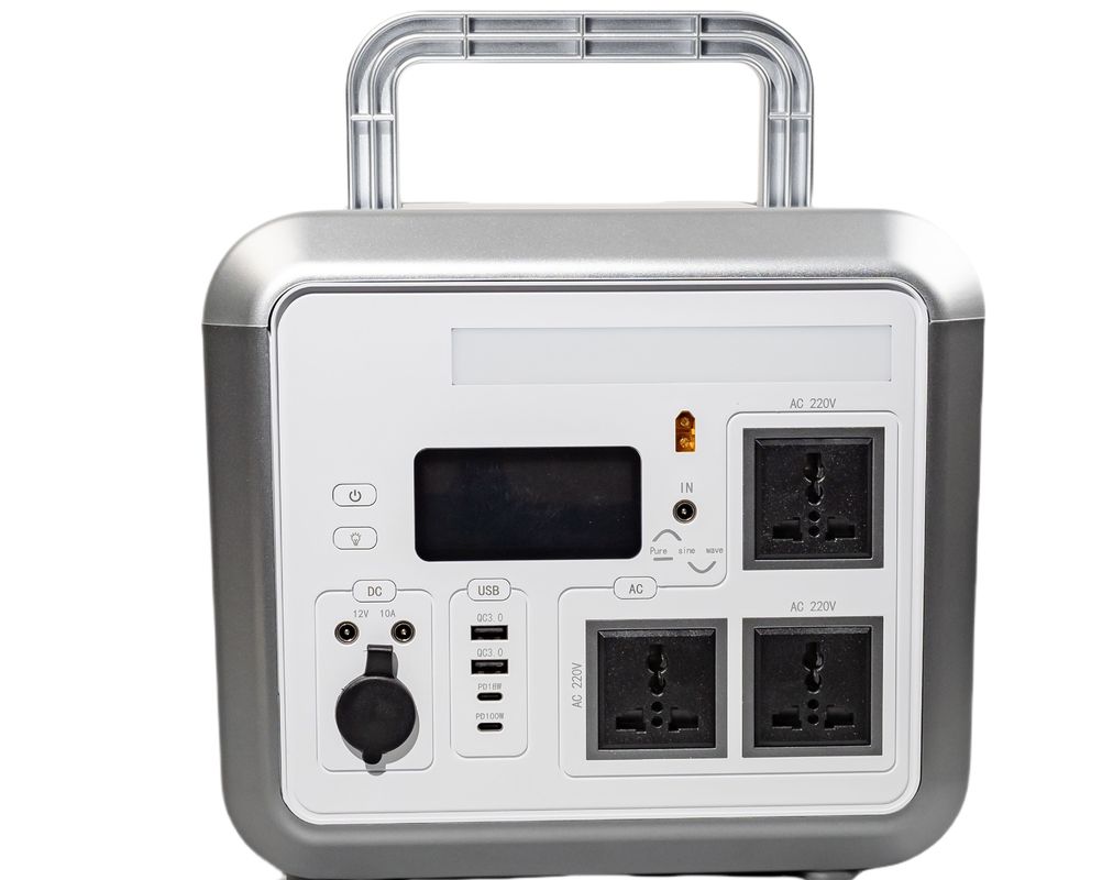Carica rapida accenditore di sigarette CPAP 120W ricarica 1500 potenza di uscita batteria LifePO4 con ricarica wireless per camper